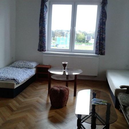 Apartman Ella - Tabor -Cz - U Stadionu Miru 1735 Exteriör bild