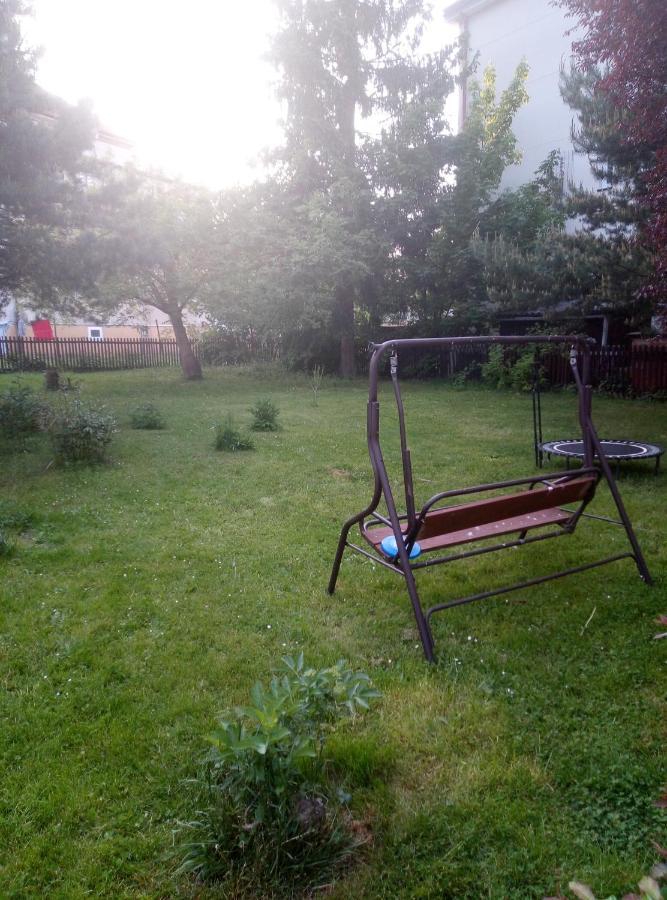 Apartman Ella - Tabor -Cz - U Stadionu Miru 1735 Exteriör bild