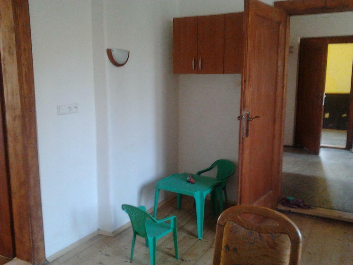 Apartman Ella - Tabor -Cz - U Stadionu Miru 1735 Exteriör bild