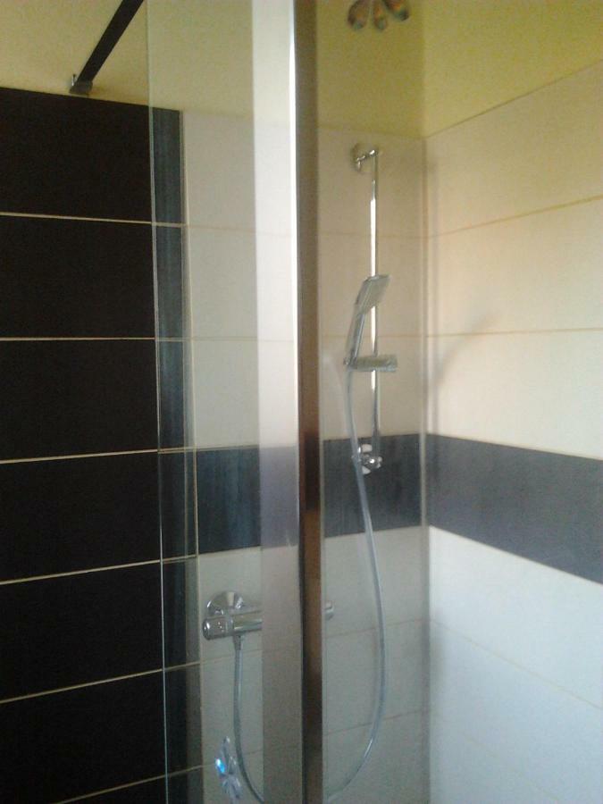 Apartman Ella - Tabor -Cz - U Stadionu Miru 1735 Exteriör bild