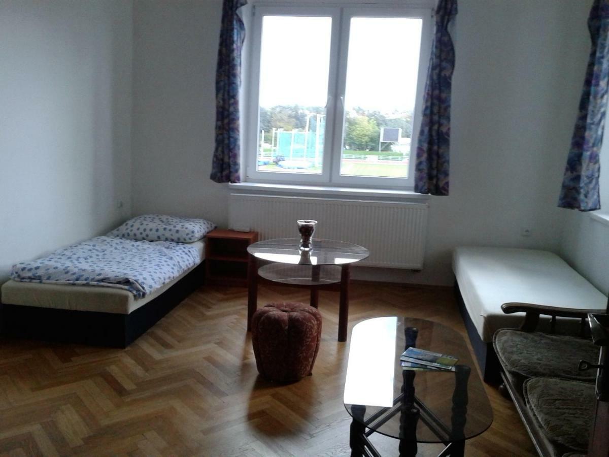 Apartman Ella - Tabor -Cz - U Stadionu Miru 1735 Exteriör bild
